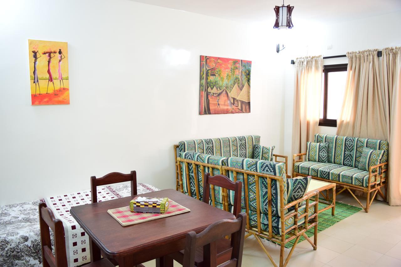 Kakatar Family Residence , Yoff Дакар Екстериор снимка